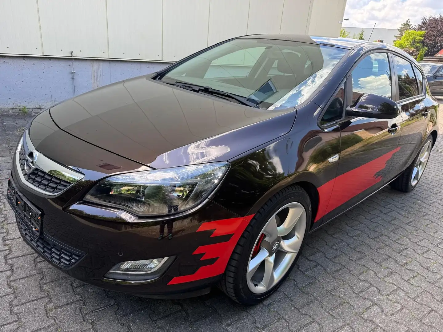 Opel Astra Edition Bruin - 2