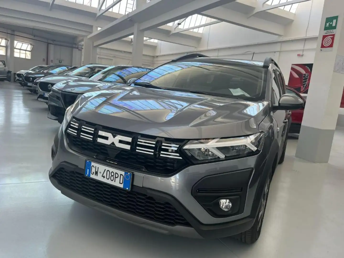 Dacia Jogger 1.0 TCe GPL 100CV 7 posti Expression Grigio - 1