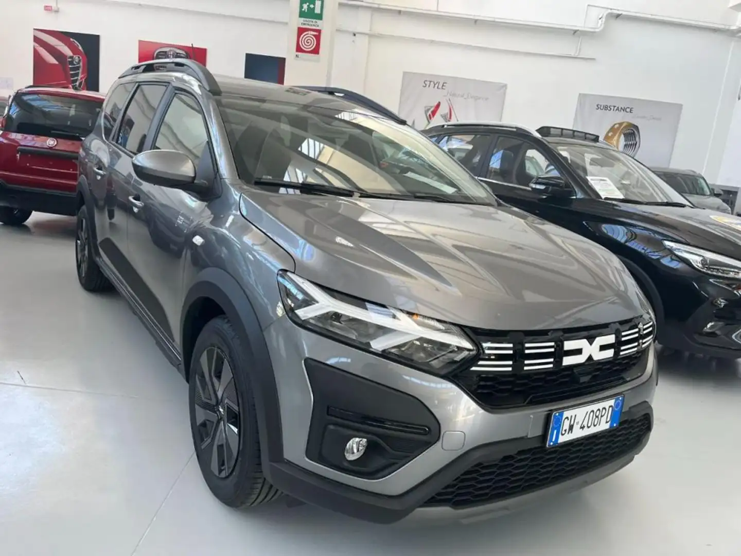 Dacia Jogger 1.0 TCe GPL 100CV 7 posti Expression Grigio - 2