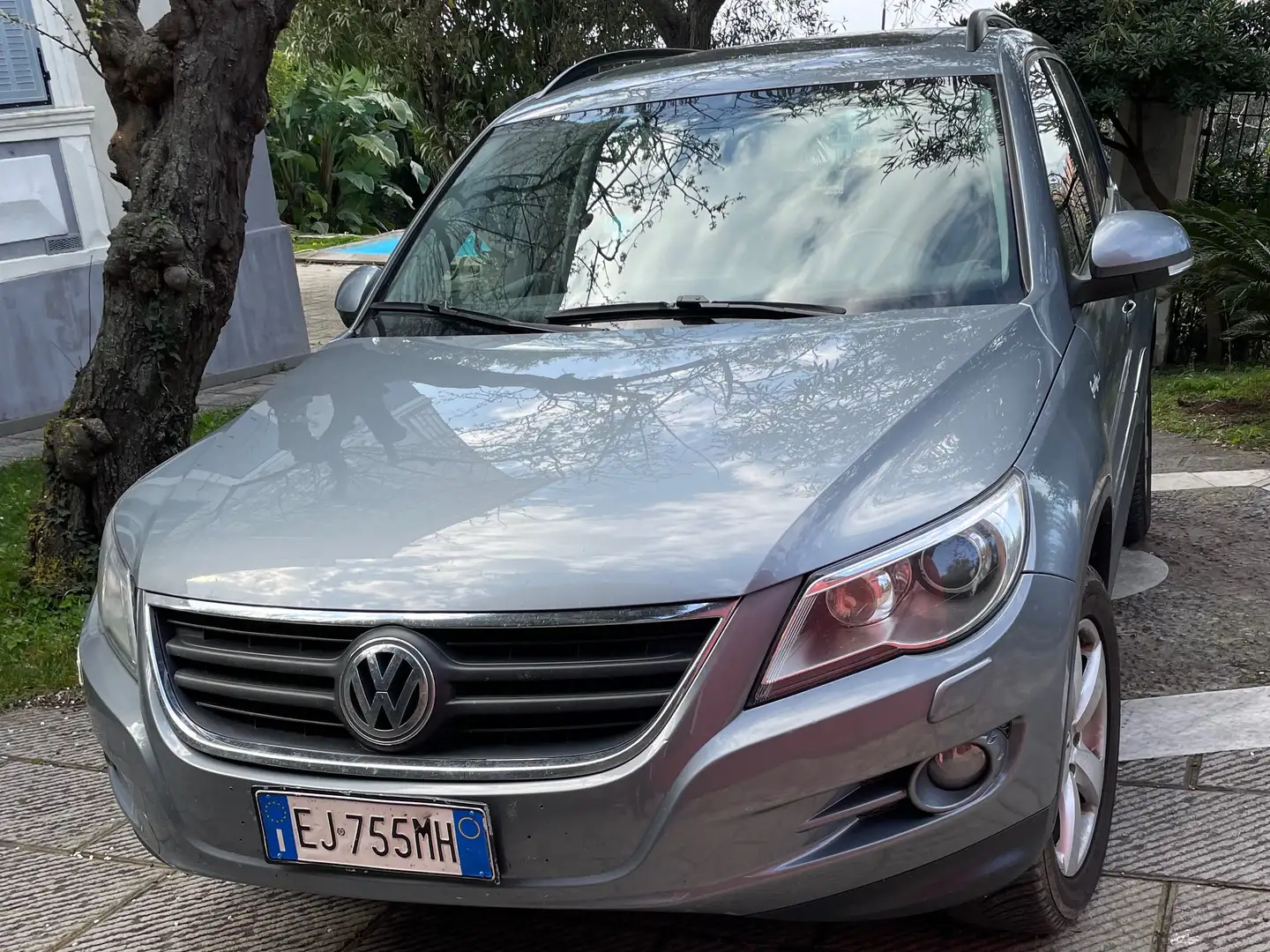 Volkswagen Tiguan Tiguan+2.0+tdi+Track Grigio - 1