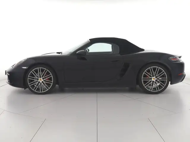 Porsche Boxster view 6
