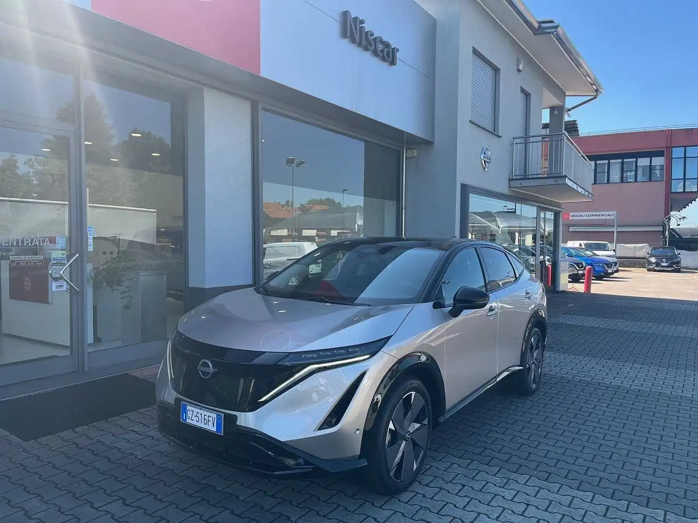 Nissan Ariya KM 0 87 kWh 4WD Evolve Oro - 1