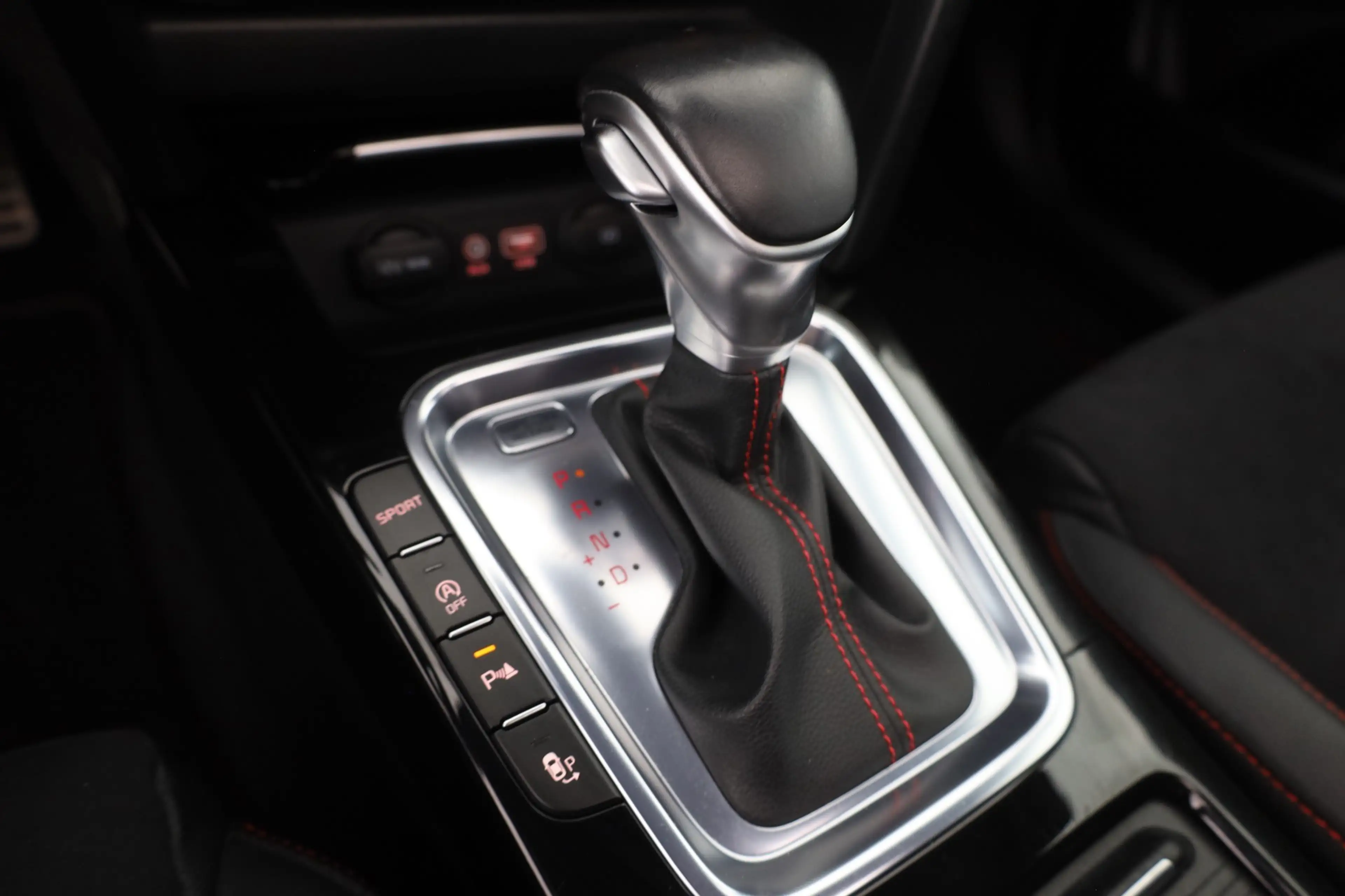 Kia ProCeed / pro_cee'd ProCeed 1.6 T-GDI GT LED Navi Panorama Kamera — photo 15