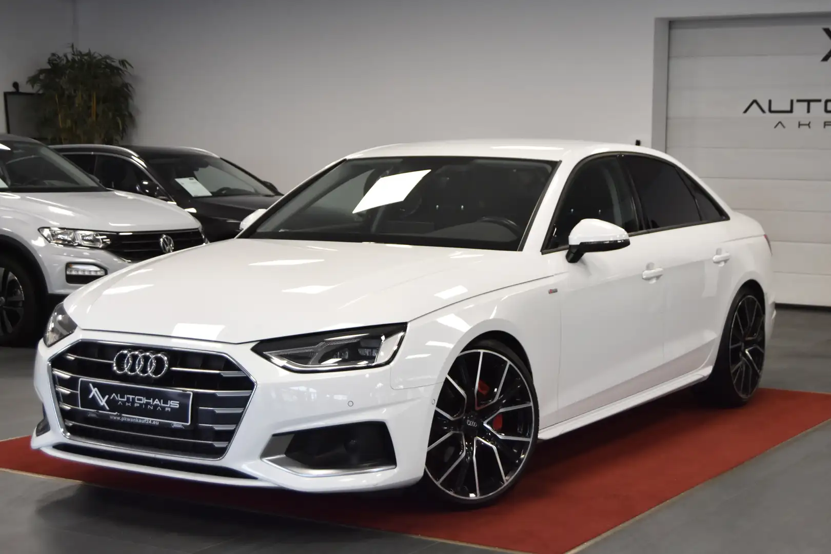 Audi A4 40 TDI S-Line~20ZOLL~LED~ACC~SPORTPAKET Blanc - 1