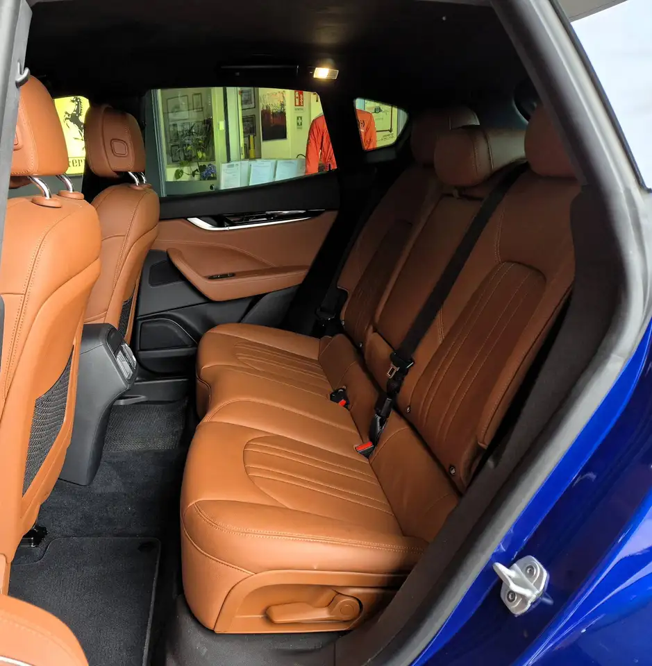 Maserati Levante 2022 — фото 12
