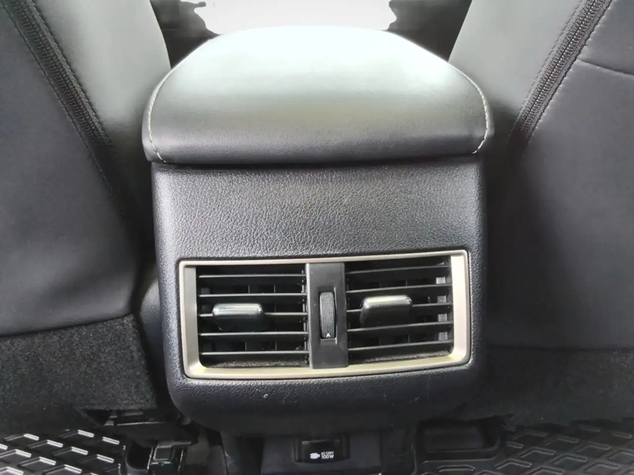 Lexus NX снимка Lexus NX