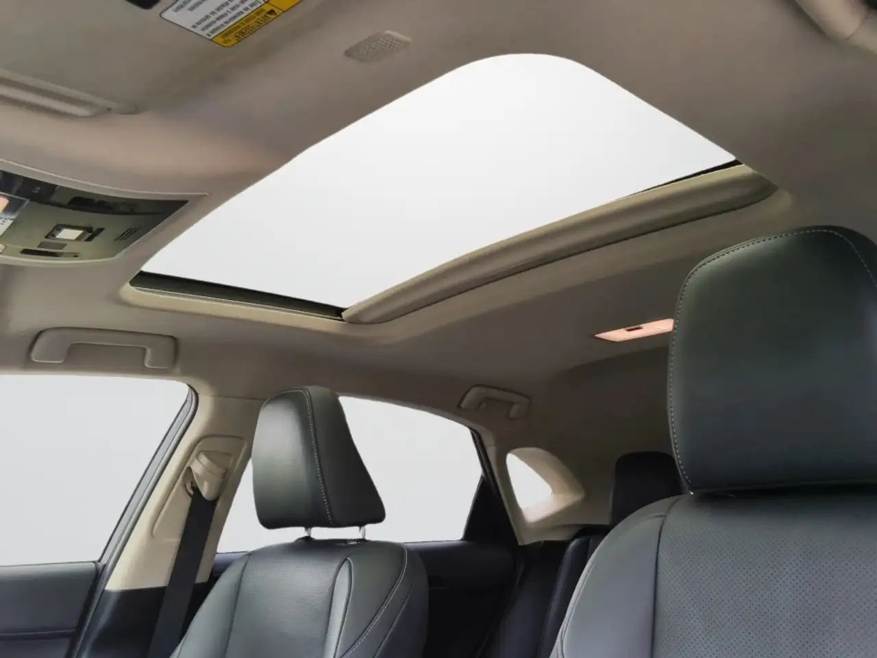 Lexus NX снимка Lexus NX