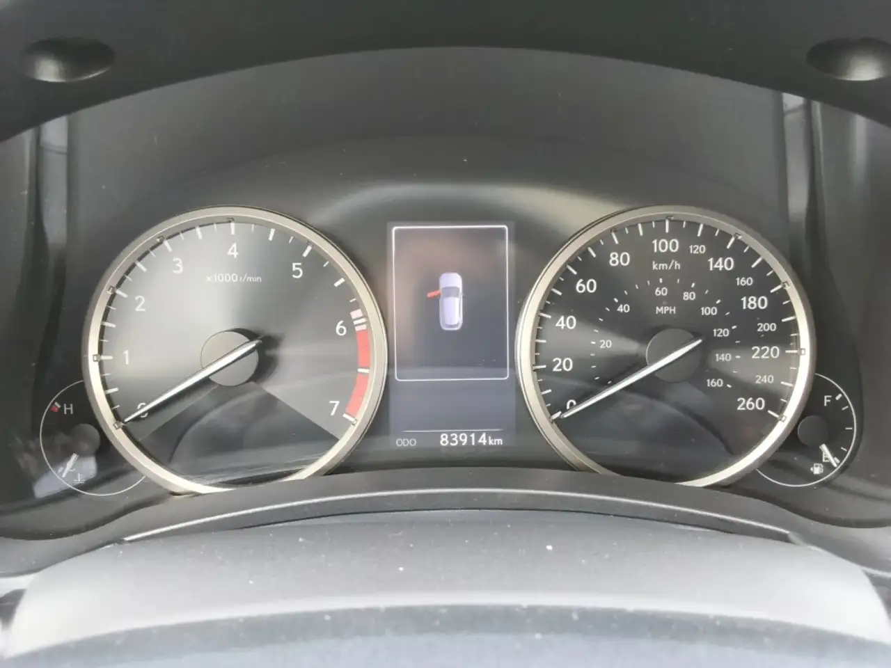 Lexus NX снимка Lexus NX
