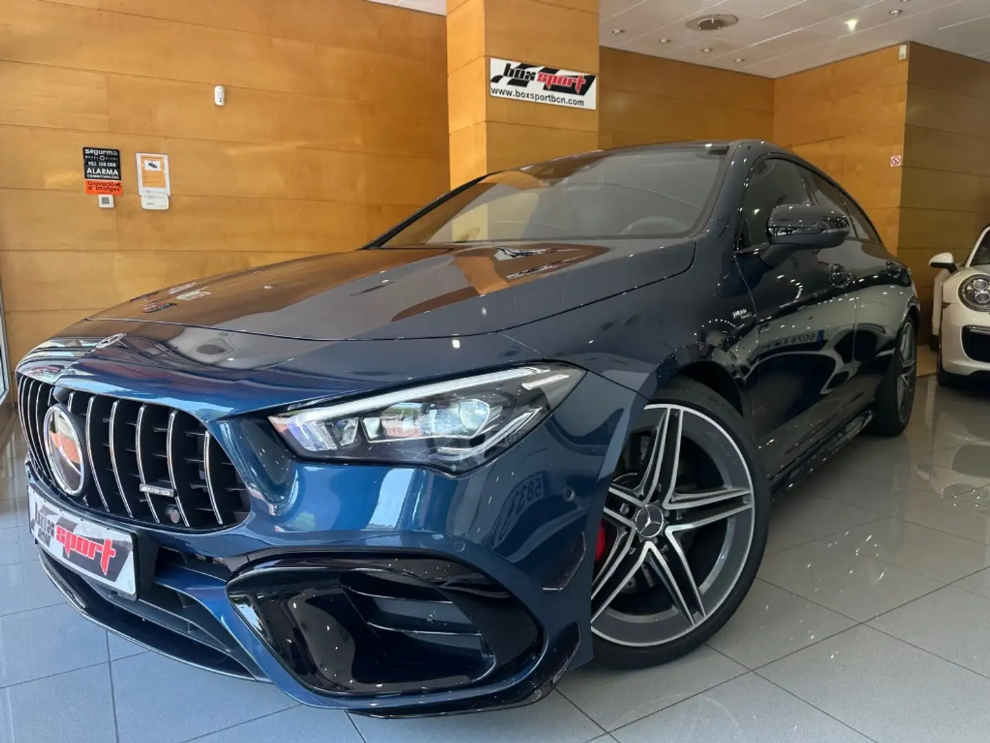 Mercedes-Benz CLA 45 AMG Shooting Brake S Speedshift 4Matic+ 8G-DCT Bleu - 1