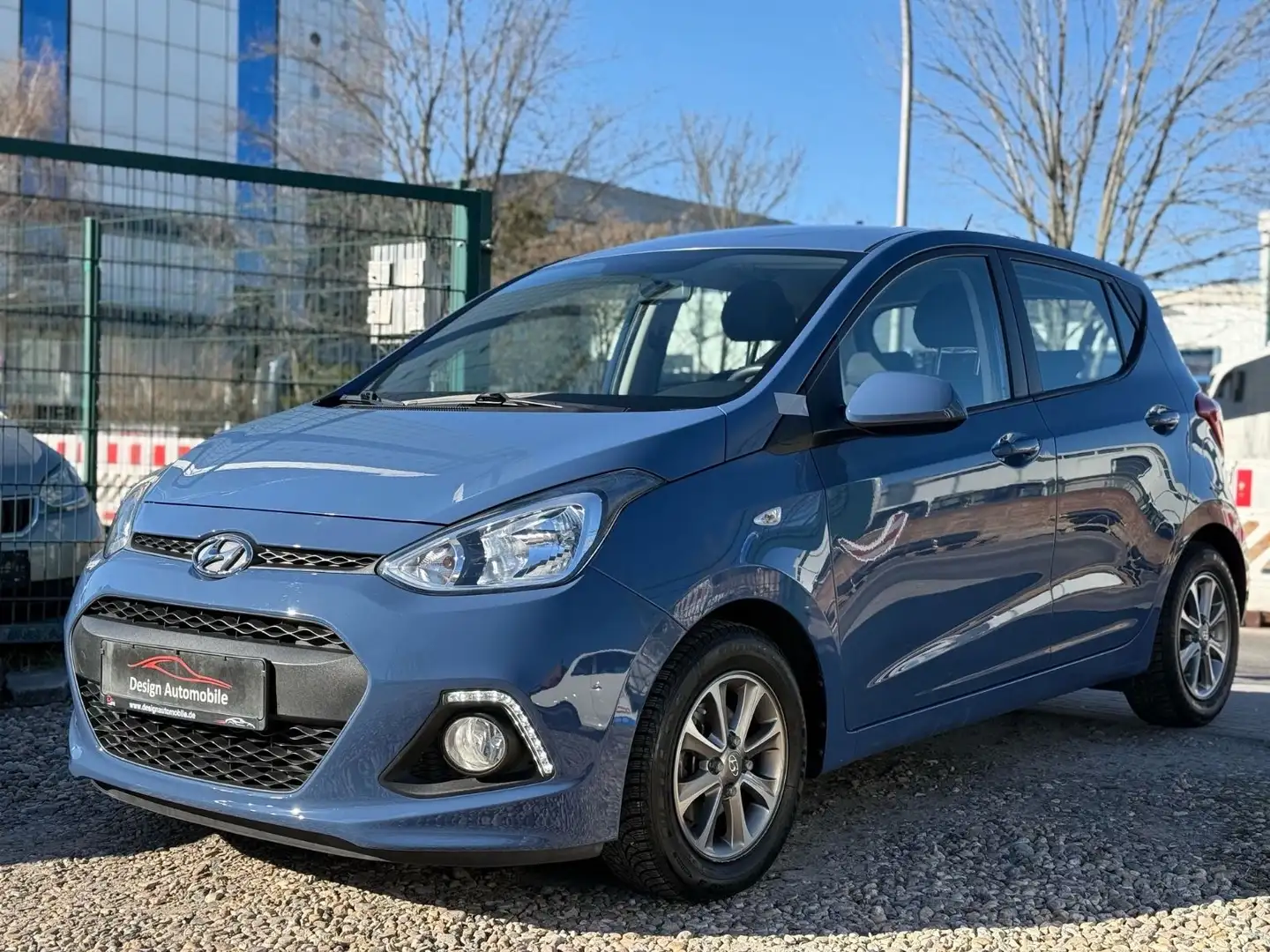 Hyundai i10 YES!*Sitzhzg/L-Hzg/Tempomat/Klima* Blau - 1