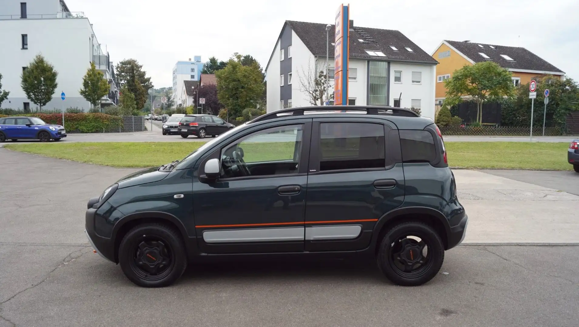 Fiat Panda Cross Hybrid Garmin SHZ+Klima+DAB+Port+App Grau - 2