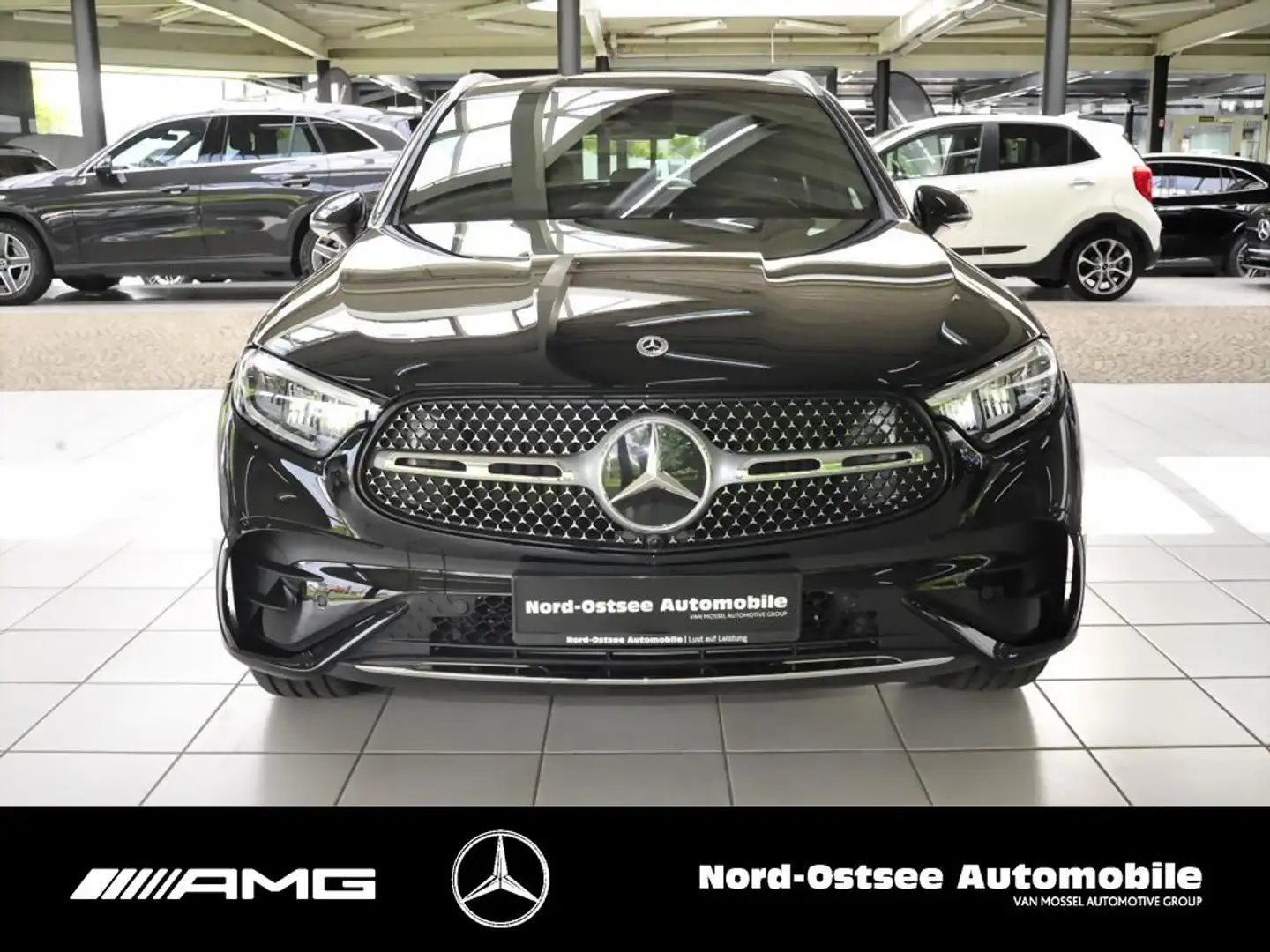 Mercedes-Benz GLC 300 d 4M AMG KAMERA DISTRONIC KEYLESS LED Noir - 2
