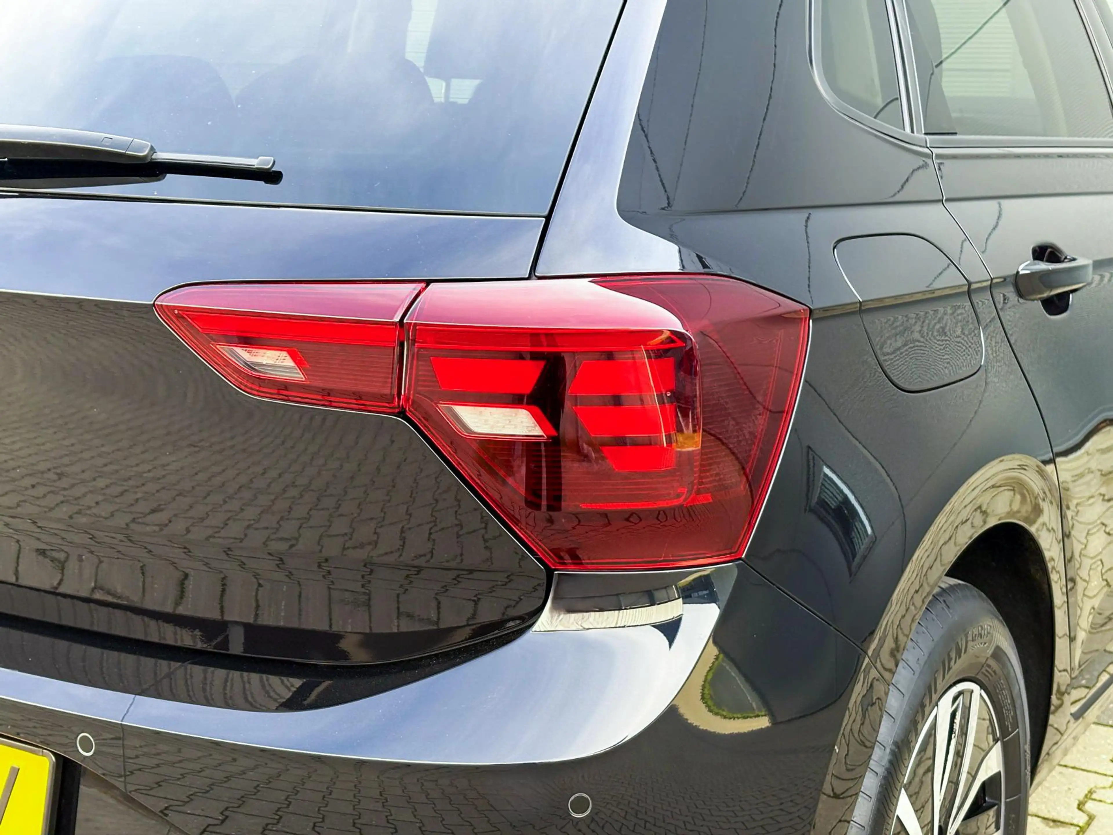 Volkswagen Polo 1.0 TSI 95pk Life Edition | Navigatie | Camera | S — photo 12