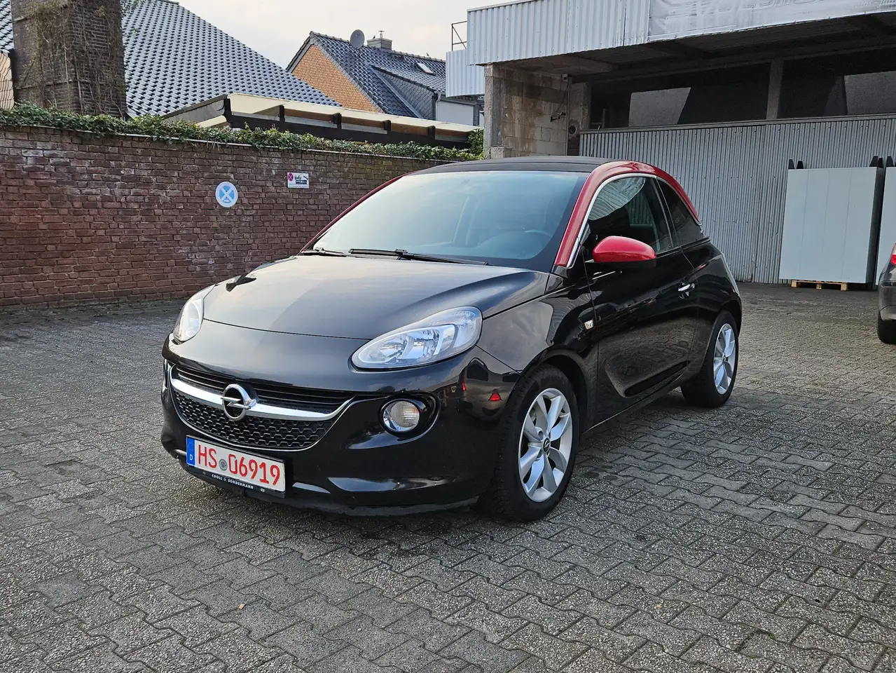 Opel Adam