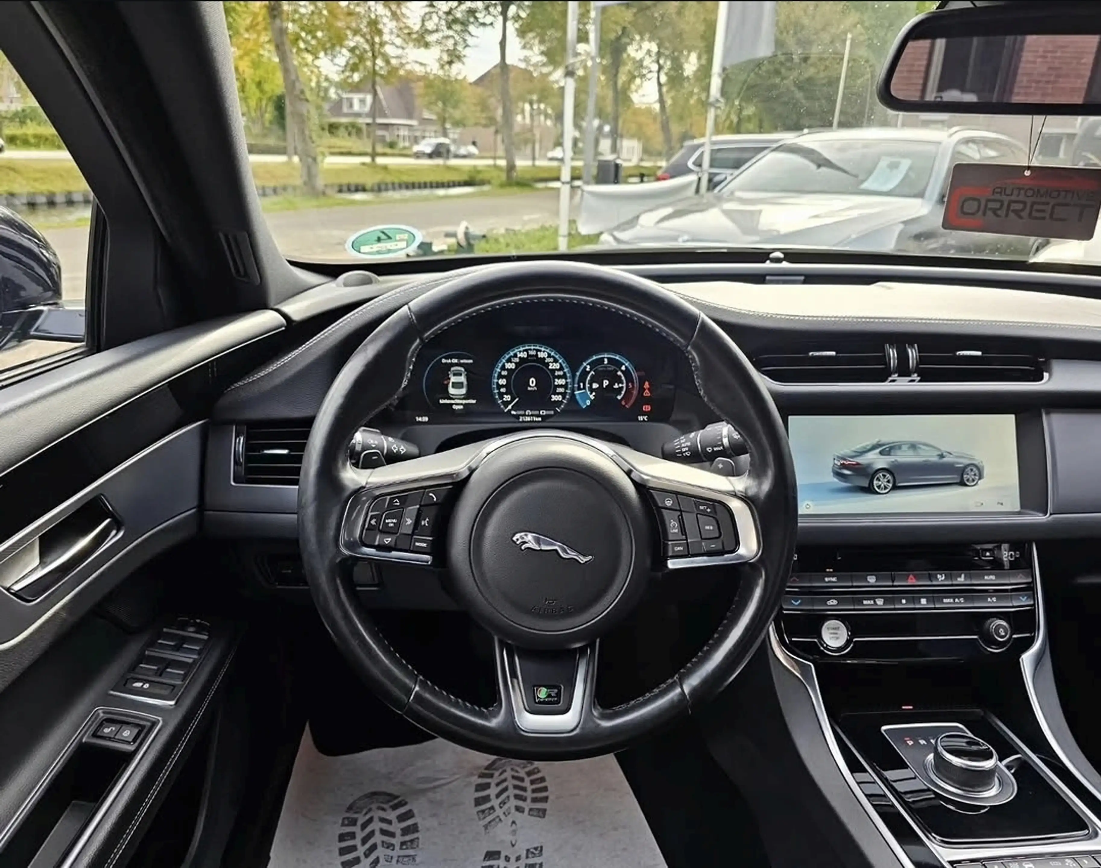 Jaguar XF 2.0d Portfolio LEES TEKST! |EXPORT| — photo 11