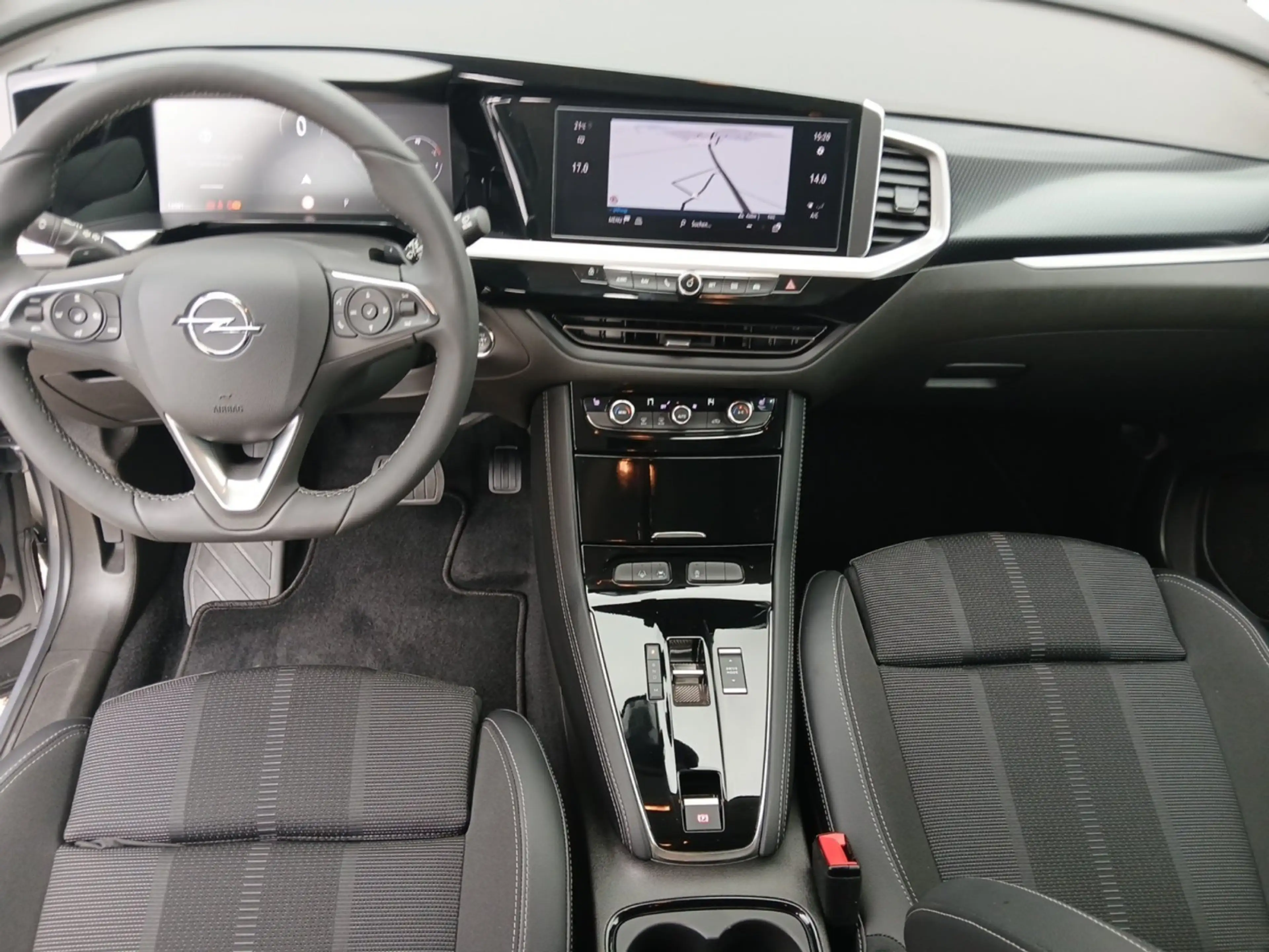 Opel Grandland GS Line Automatik Sitzheizung Carplay — photo 12