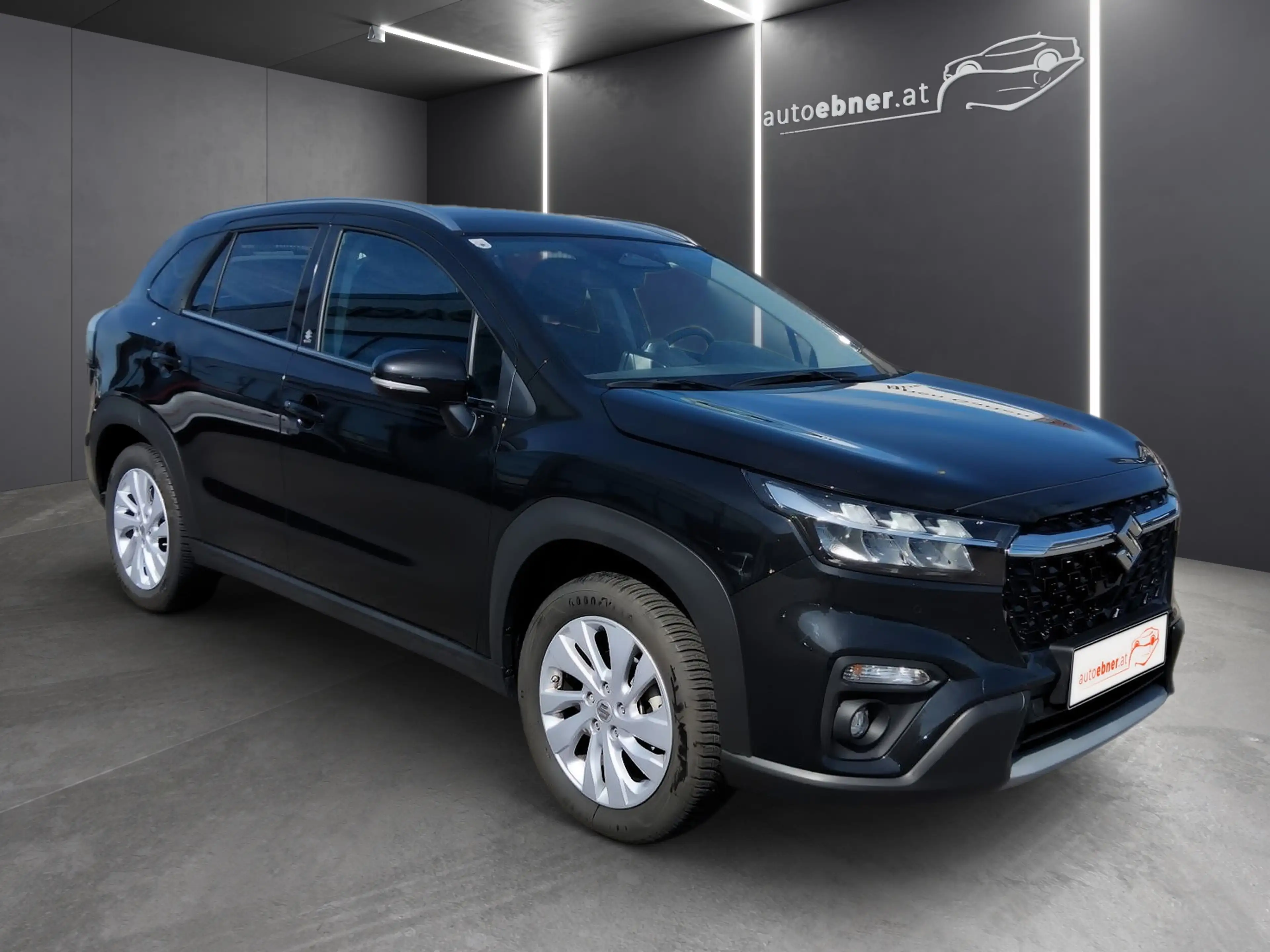 Suzuki S-Cross Suzuki S-Cross 1,5 Hybrid shine — photo 3