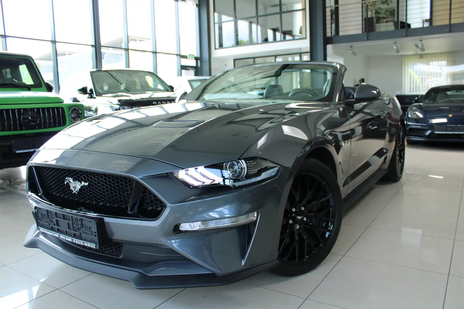 Ford Mustang GT CABRIO 5.0 V8 450PS AUT. NUR 16.870KM LEDER TOP Grijs - 2