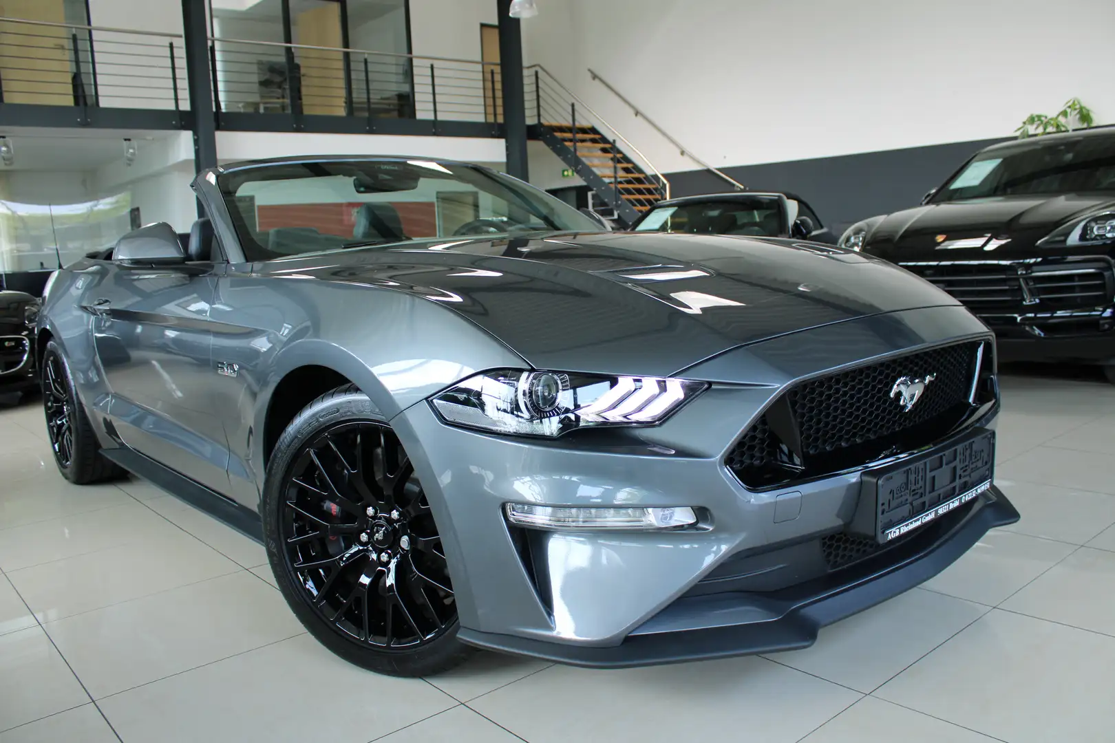 Ford Mustang GT CABRIO 5.0 V8 450PS AUT. NUR 16.870KM LEDER TOP Grijs - 1