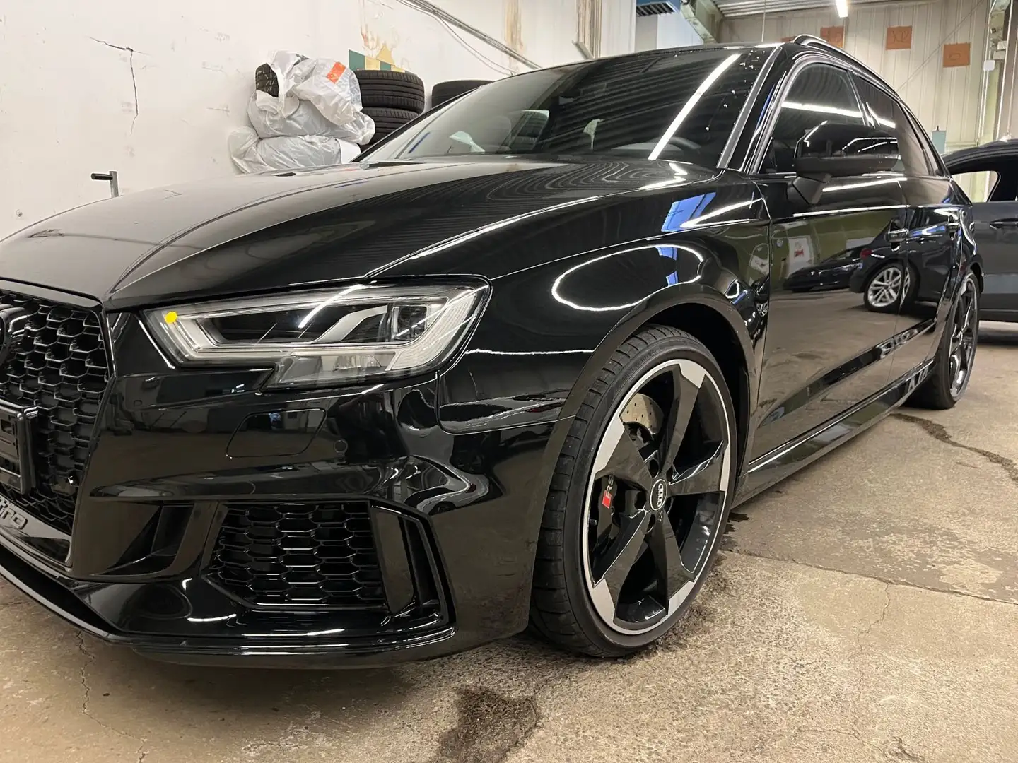 Audi RS3 RS3 Sportback 2.5 TFSI quattro KomfortPaket B&O Schwarz - 2