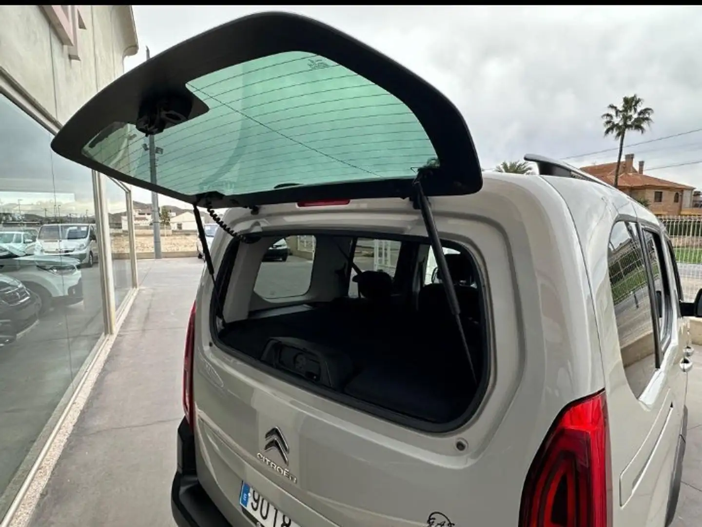 Citroen Berlingo BlueHDi S&S Talla M Shine 100 Brąz - 1