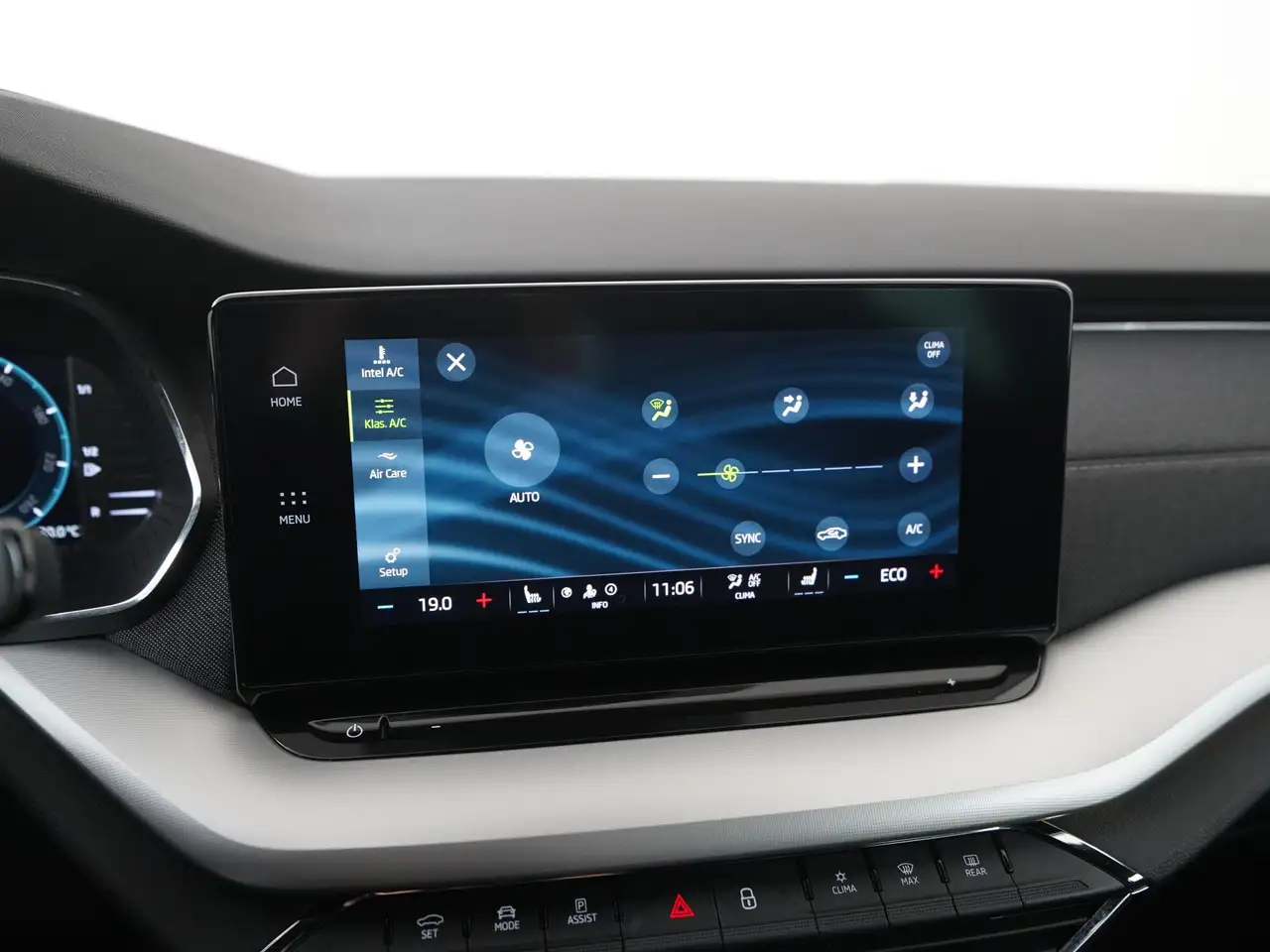 Skoda Octavia Combi 1.4 TSI iV PHEV Sport Pakket Dynamic Head, миниатюра 16