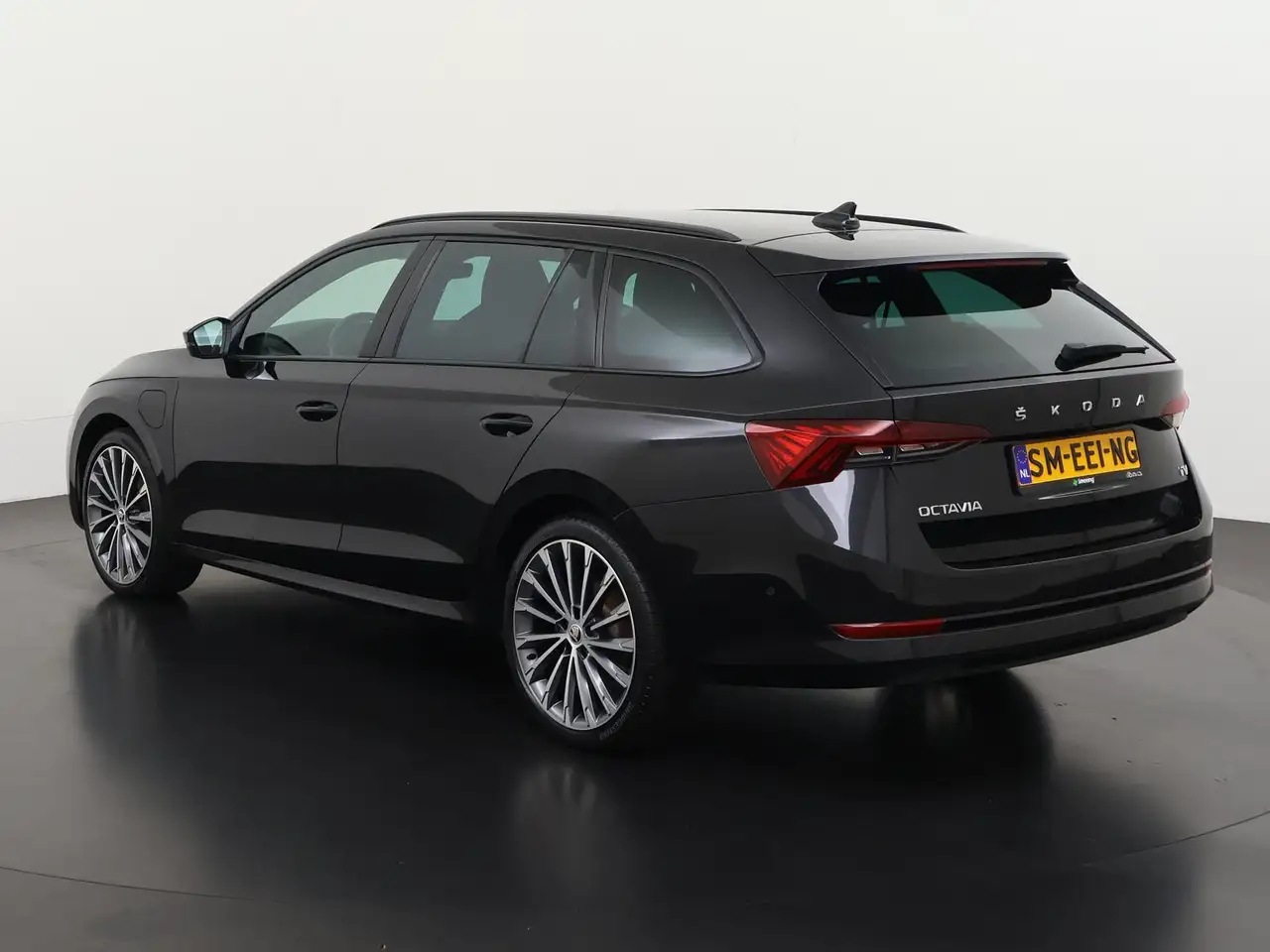 Skoda Octavia Combi 1.4 TSI iV PHEV Sport Pakket Dynamic Head, миниатюра 7