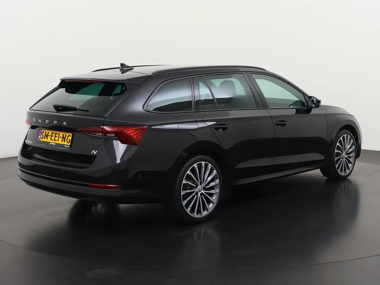Skoda Octavia Combi 1.4 TSI iV PHEV Sport Pakket Dynamic Head, миниатюра 4