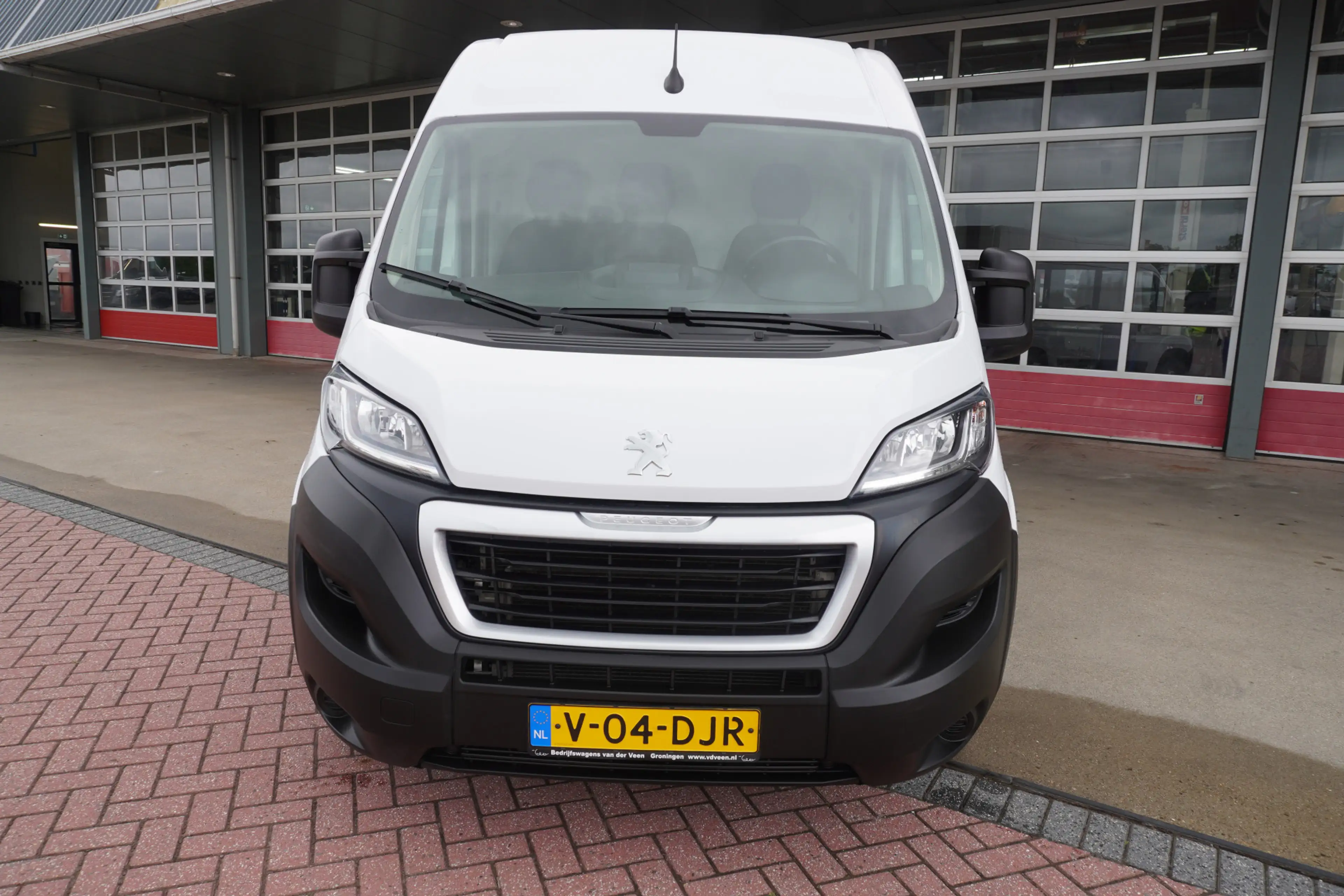Peugeot Boxer 2.2 BlueHDi 140PK L2H2 3.3t nr. V169 | Airco | Cru — photo 10