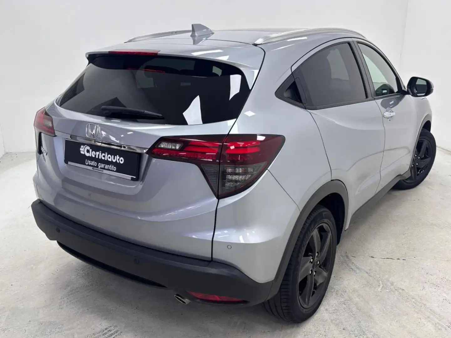 Honda HR-V 1.5 i-VTEC CVT Executive Navi ADAS (TETTO) Argento - 2