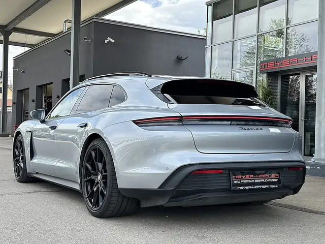 Porsche Taycan 4S Sport Turismo Aut. !!MEGA AUSSTATTUNG!! Ansicht 10