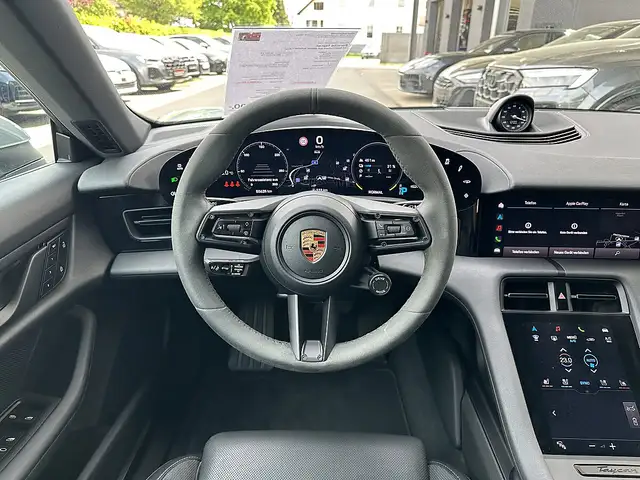 Porsche Taycan 4S Sport Turismo Aut. !!MEGA AUSSTATTUNG!! Ansicht 21