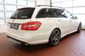 Mercedes-Benz E 63 AMG V8 Biturbo Black Beyaz - thumbnail 7