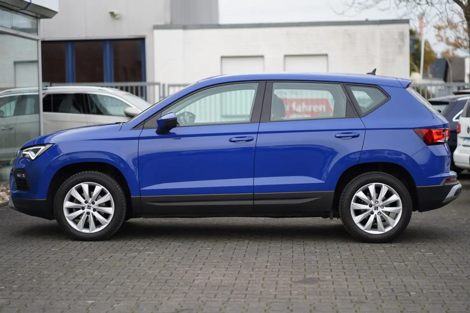 SEAT Ateca Style Allwetter LED PDC DAB+ 1. Hand Blau - 2