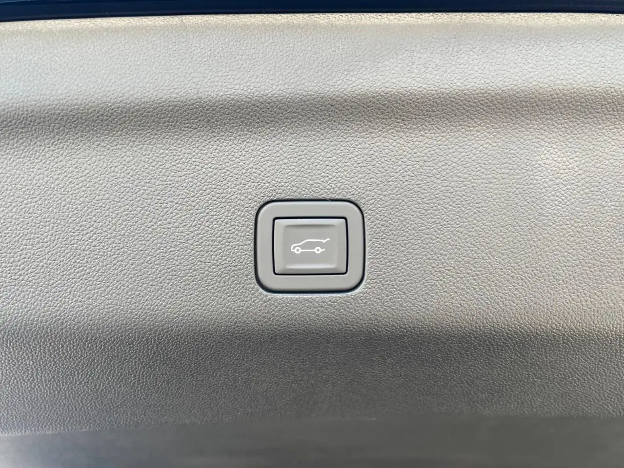 GMC Yukon снимка GMC Yukon