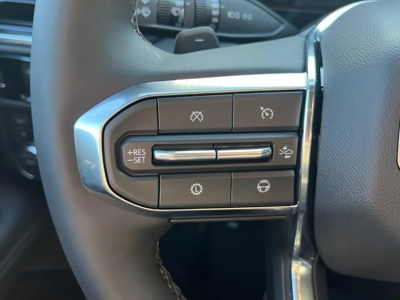 GMC Yukon снимка GMC Yukon