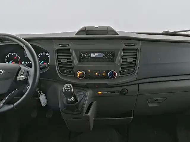 Ford Transit view 15