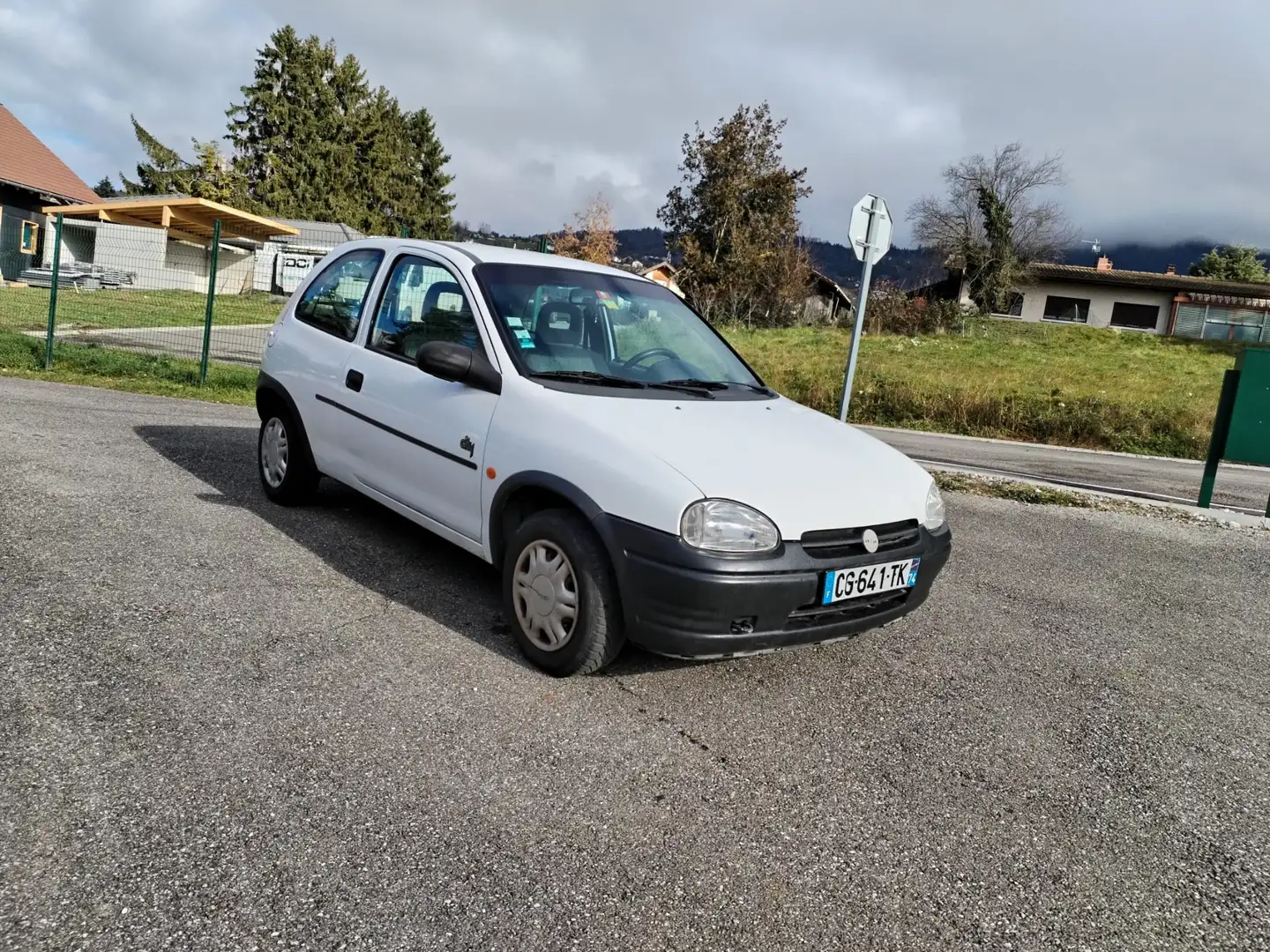 Opel Corsa 1.2i City - 2