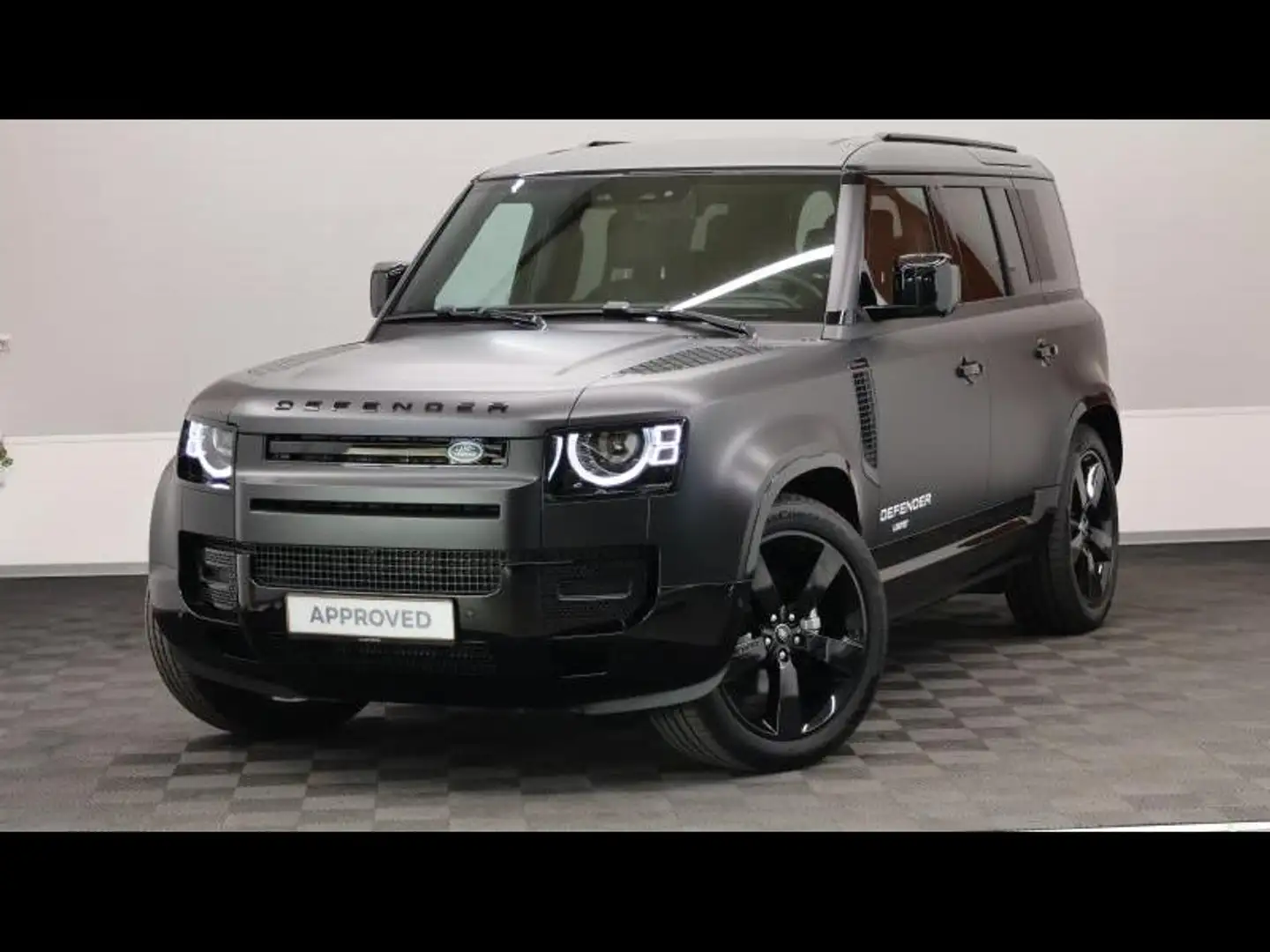 Land Rover Defender 110 D250 X-Dynamic SE AWD Auto Noir - 1