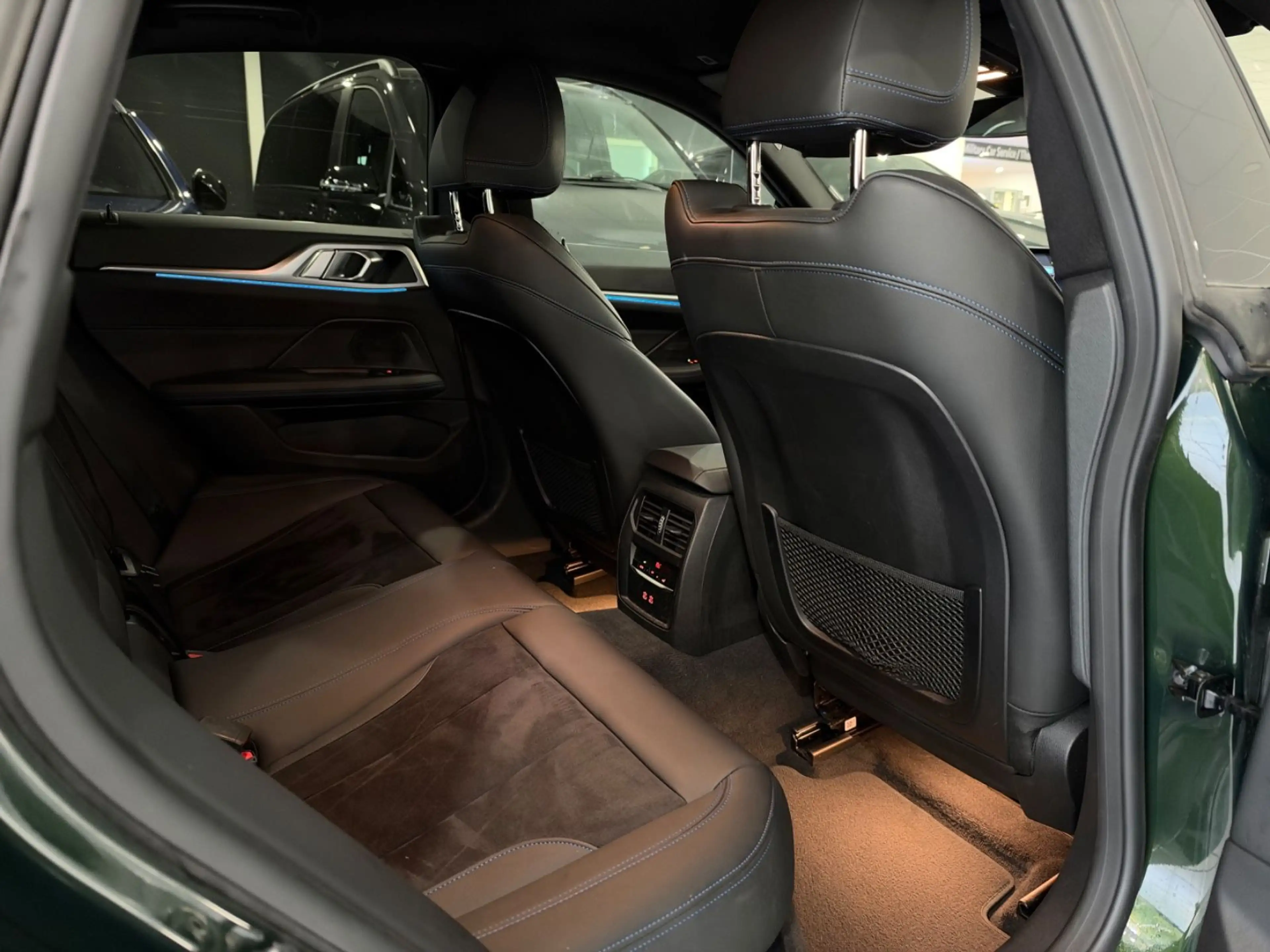 BMW 420 d Gran Coupe*M-PAKET*KAMERA*KEYLESS*CARPLAY* — photo 8