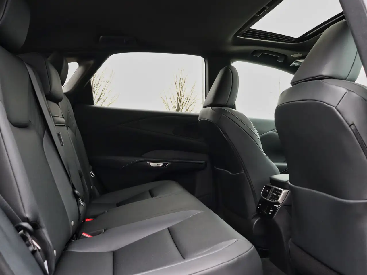 Lexus RX снимка Lexus RX