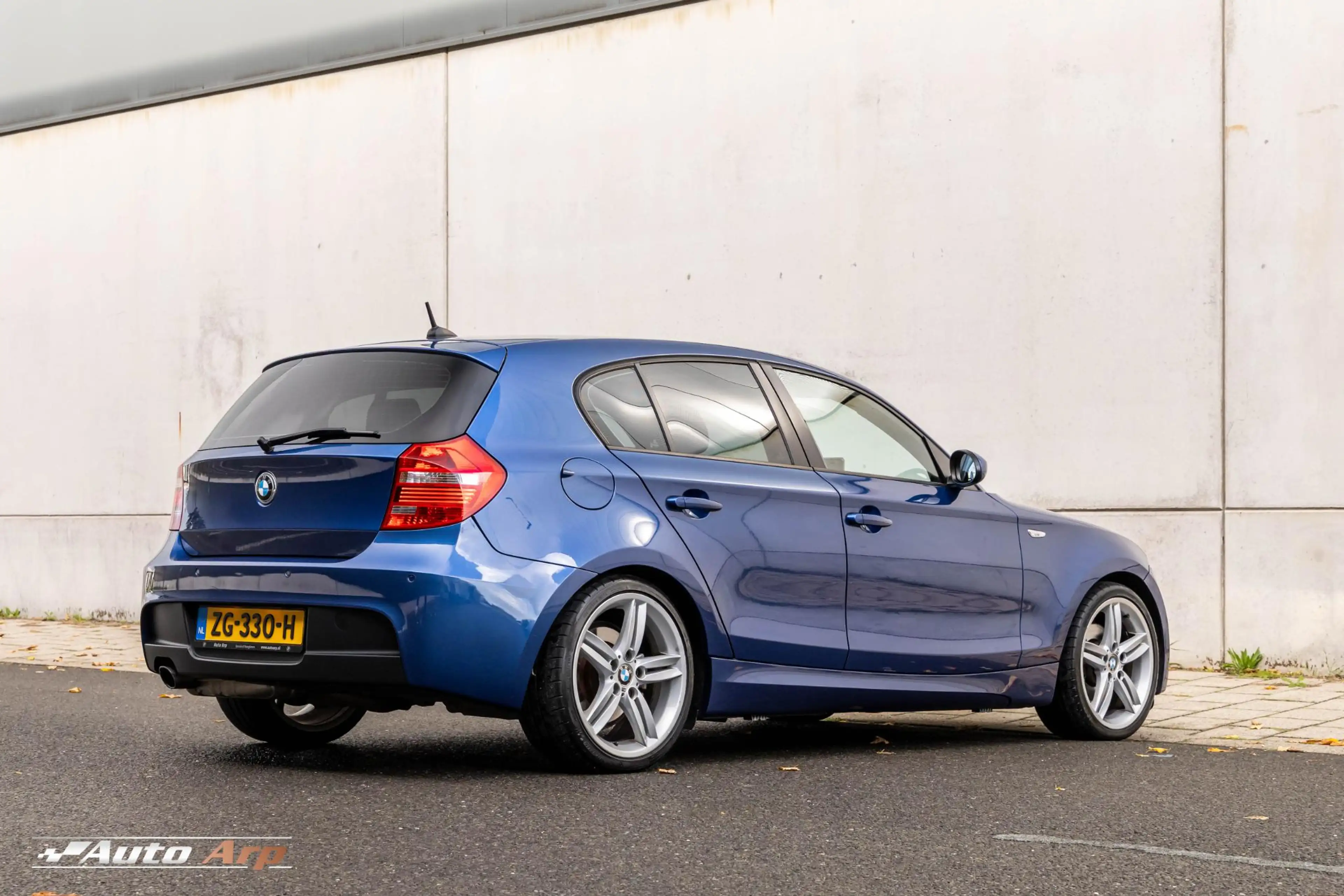 BMW 120 1-serie 120i — photo 12