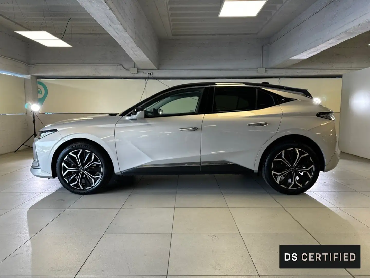 DS Automobiles DS 4 BlueHDi 130 Automatico Rivoli Gris - 2
