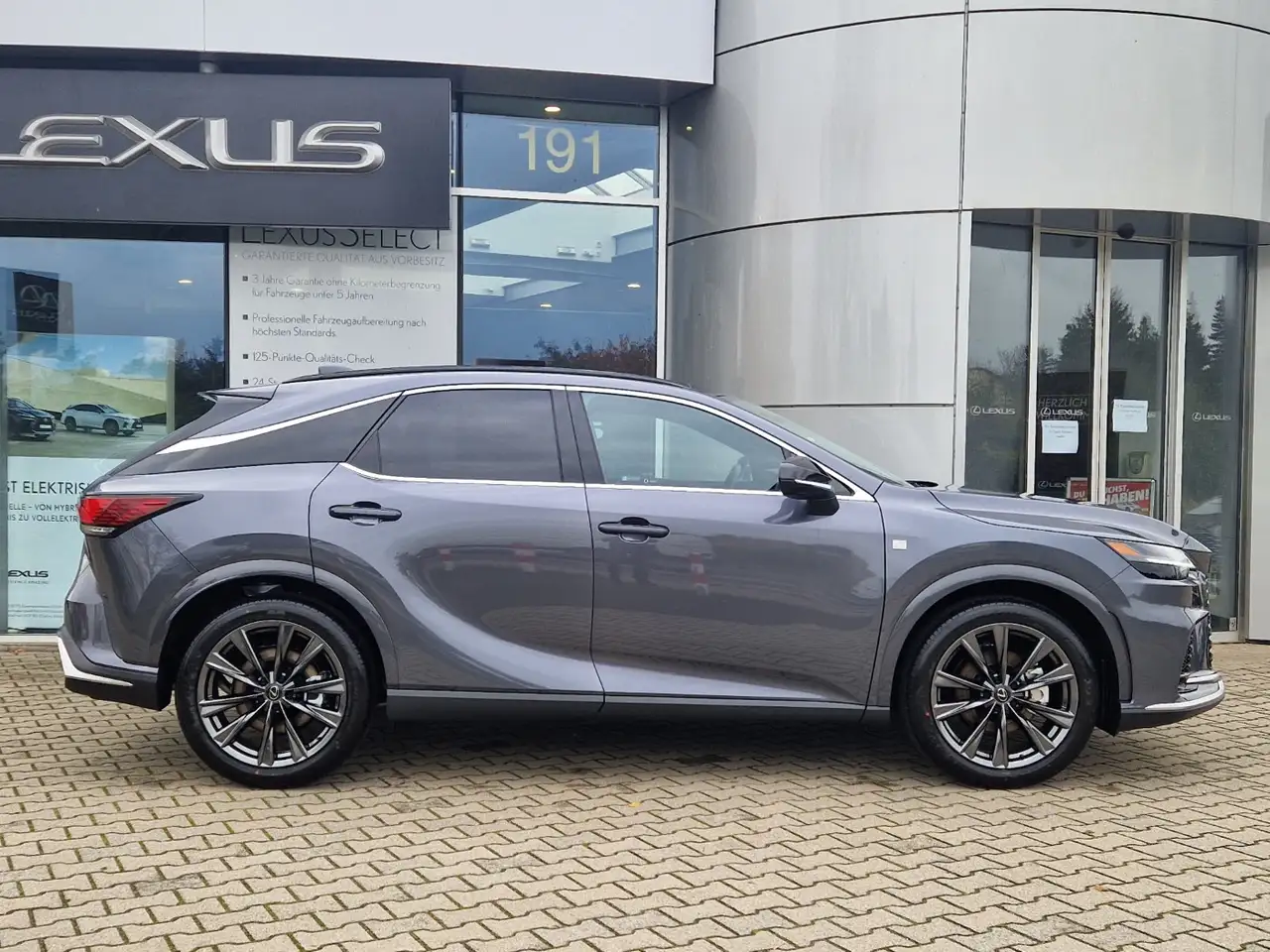 Lexus RX 350 H F Sport Design 4x4 Panorama-Glasdach 4
