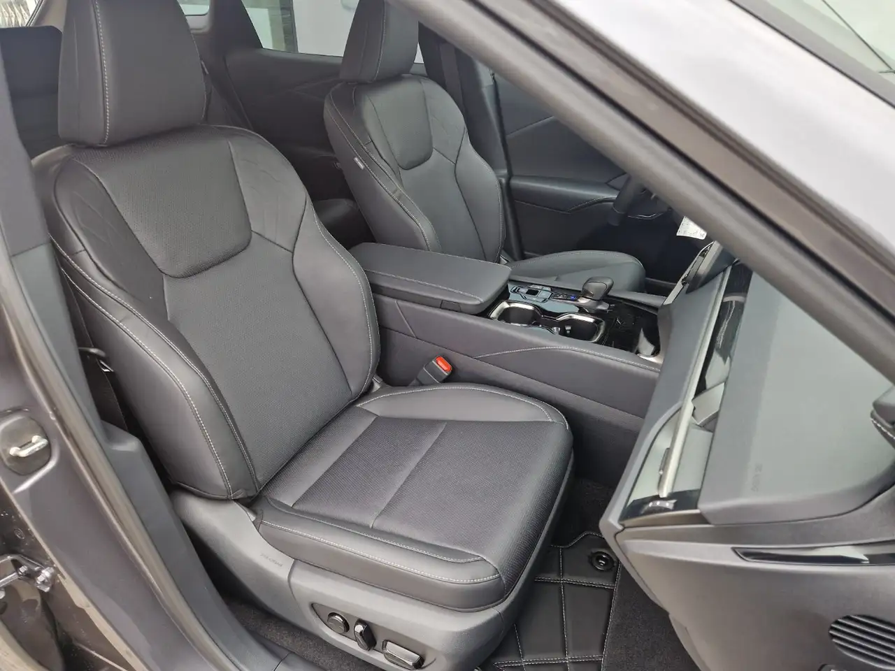 Lexus RX 350 H F Sport Design 4x4 Panorama-Glasdach 11