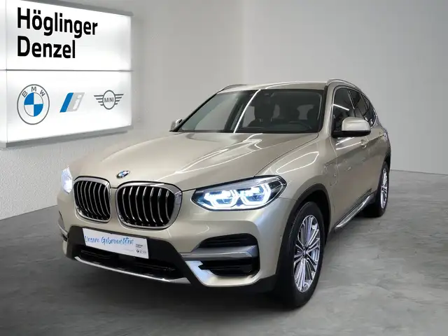 BMW X3 xDrive30e