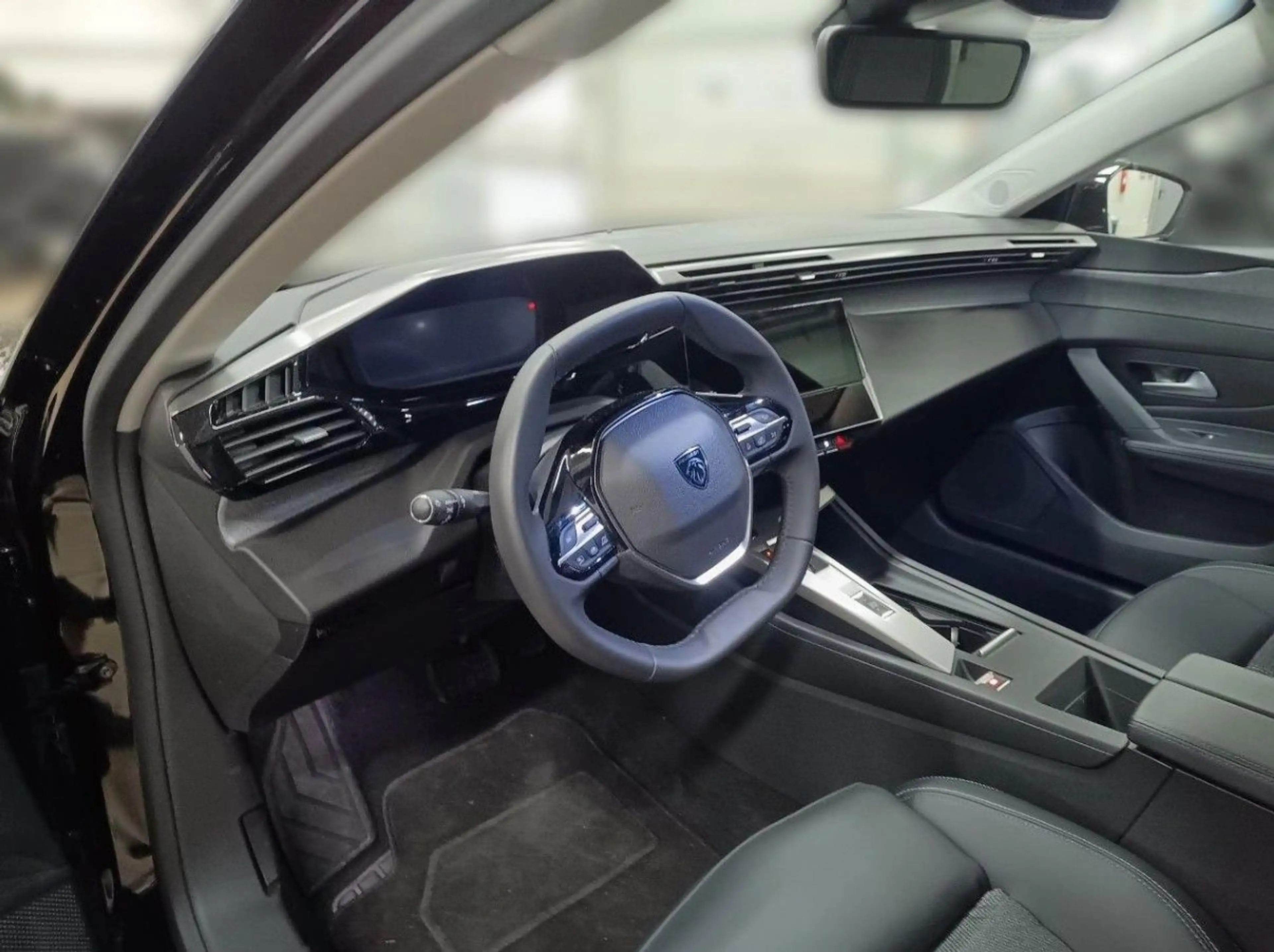 Peugeot 308 SW ALLURE BlueHDI130 EAT8 *1.HAND* — photo 5