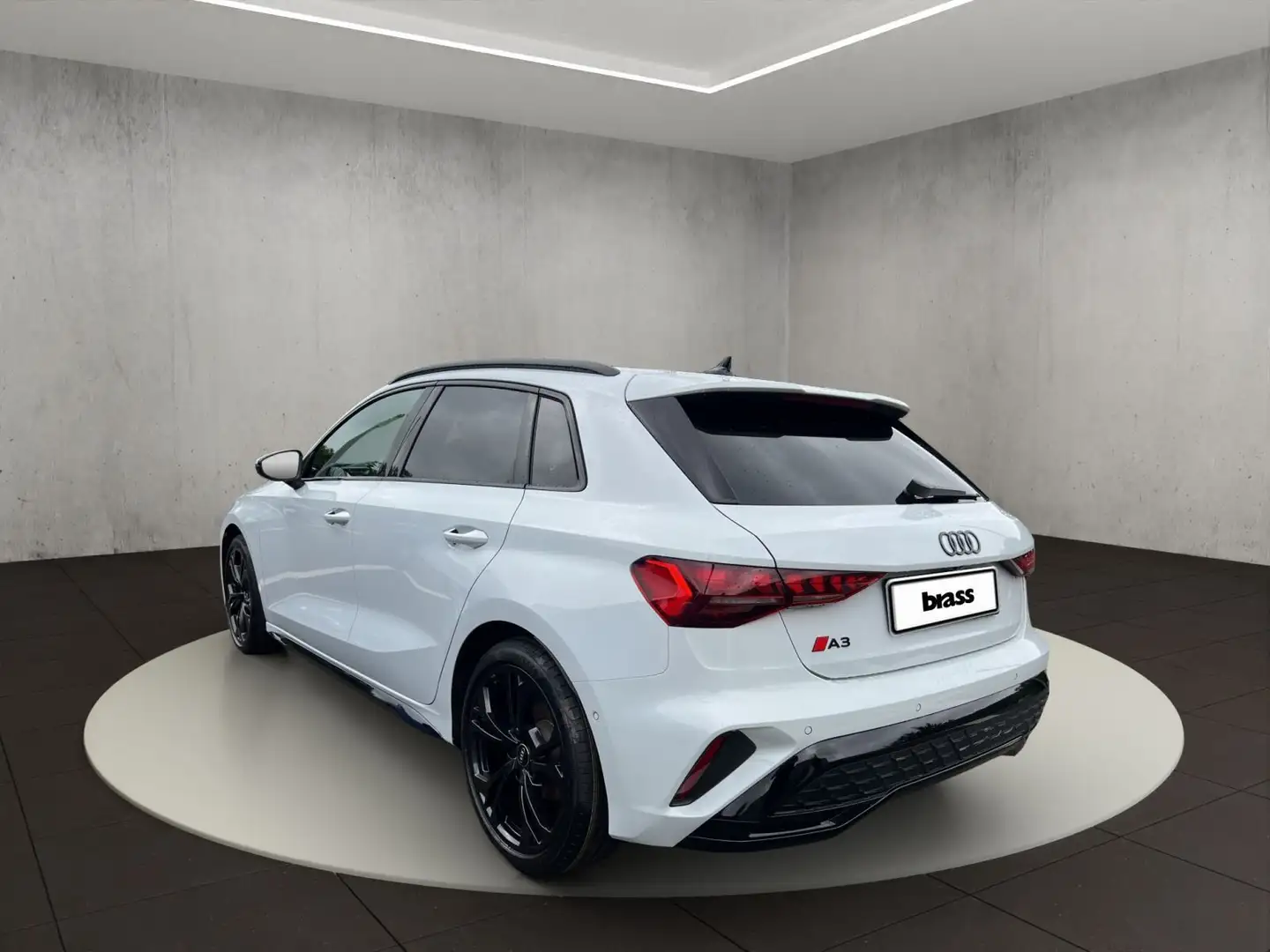 Audi A3 S line 35 TFSI S tronic Blanc - 2
