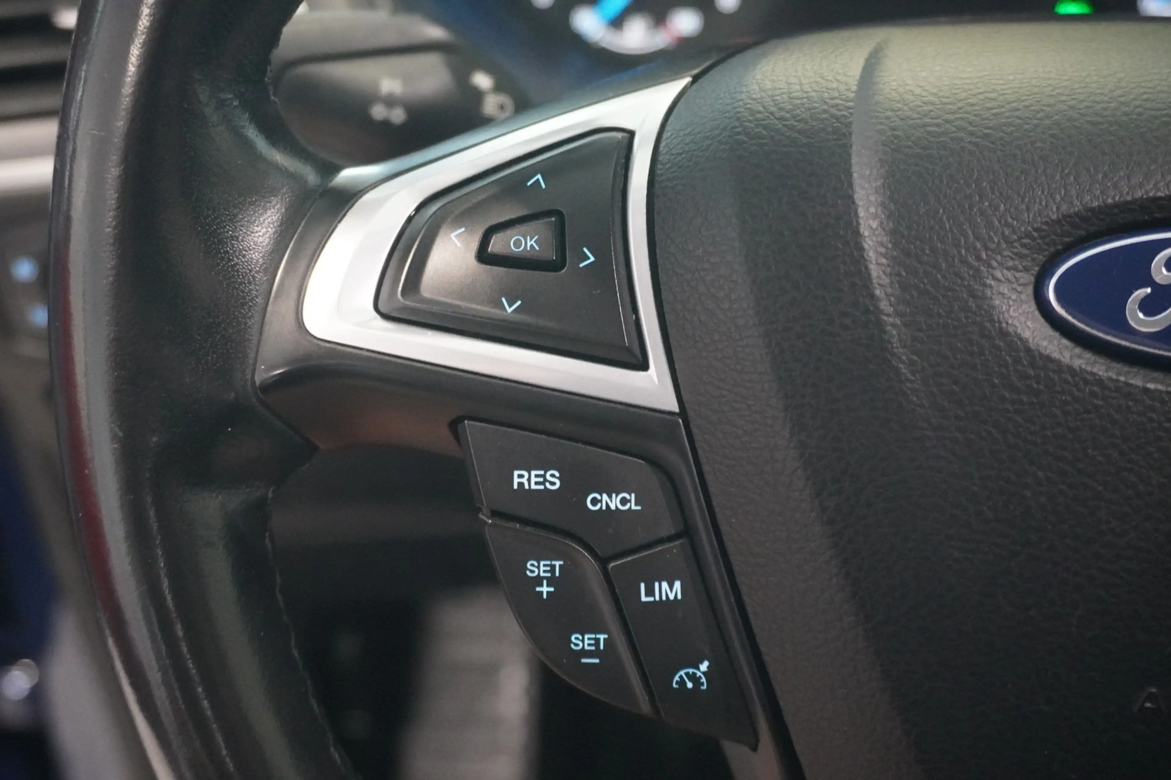 Ford Galaxy 2.0 EcoBlue 7-Sitze/Navi/PDC — photo 13