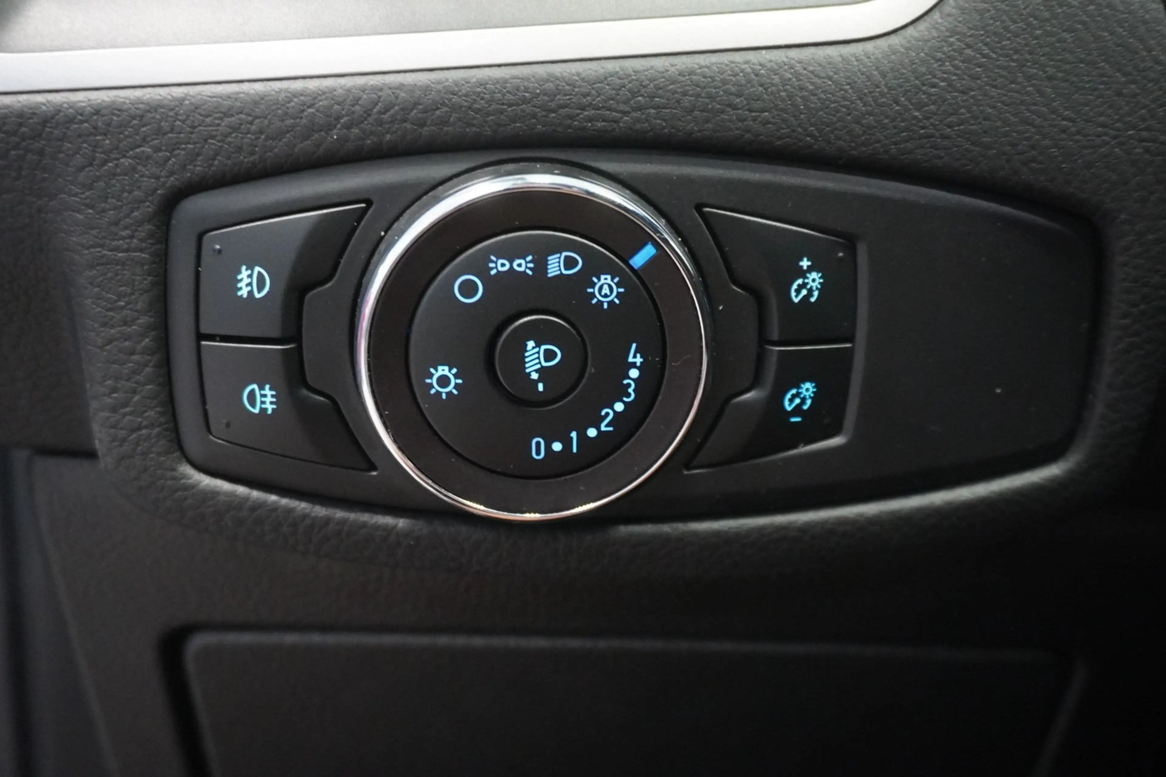 Ford Galaxy 2.0 EcoBlue 7-Sitze/Navi/PDC — photo 15